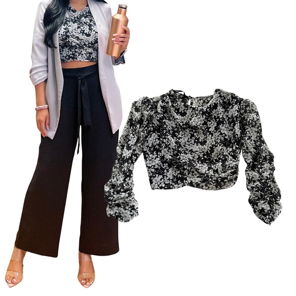 Zara Tops - Zara Black White Floral Long Sleeve Crop Blouse XS